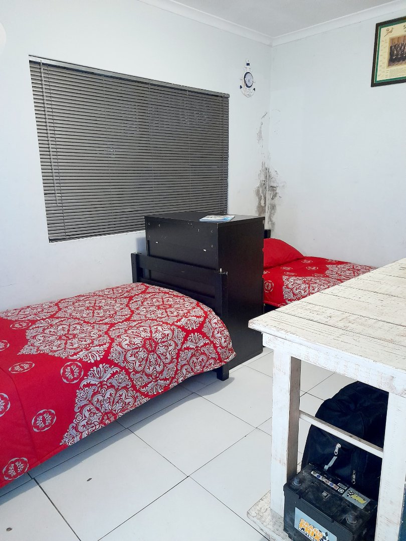 2 Bedroom Property for Sale in Beverly Park Western Cape